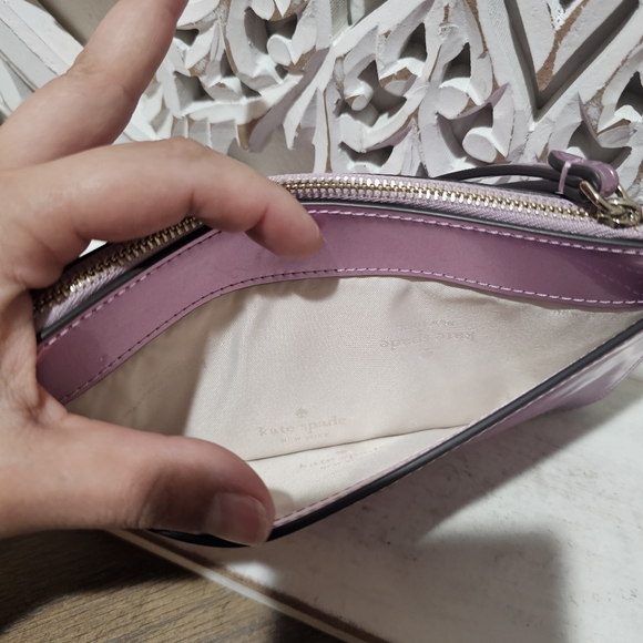 Kate Spade Lavender/Pink Sparkle Wristlet/Wallet W/Zipper Closure - Picture 4 of 7